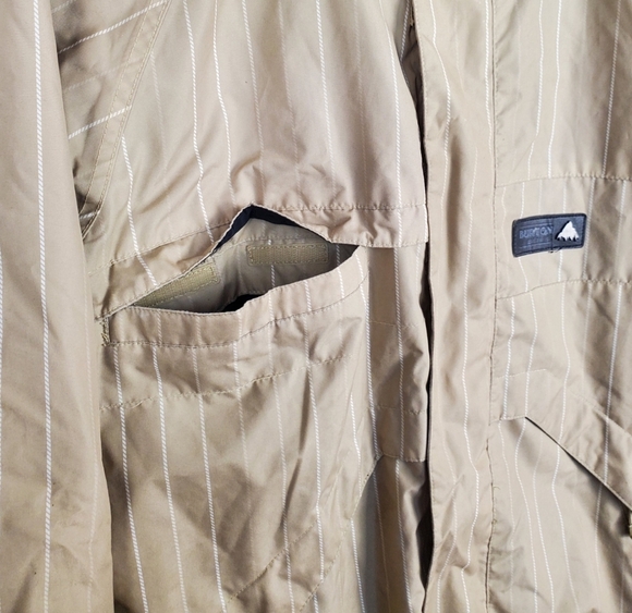 Men's Burton Dryride Snowboard Jacket. Tan w/ white pinstripes. SMALL - Picture 4 of 15